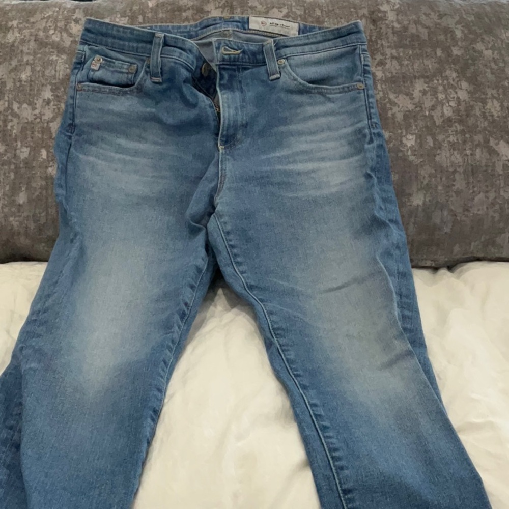 Women’s AG jeans. Prima crop